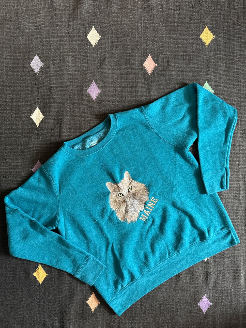 Hanes Maine Coon Cat Embroidered Crewneck Sweatshirt